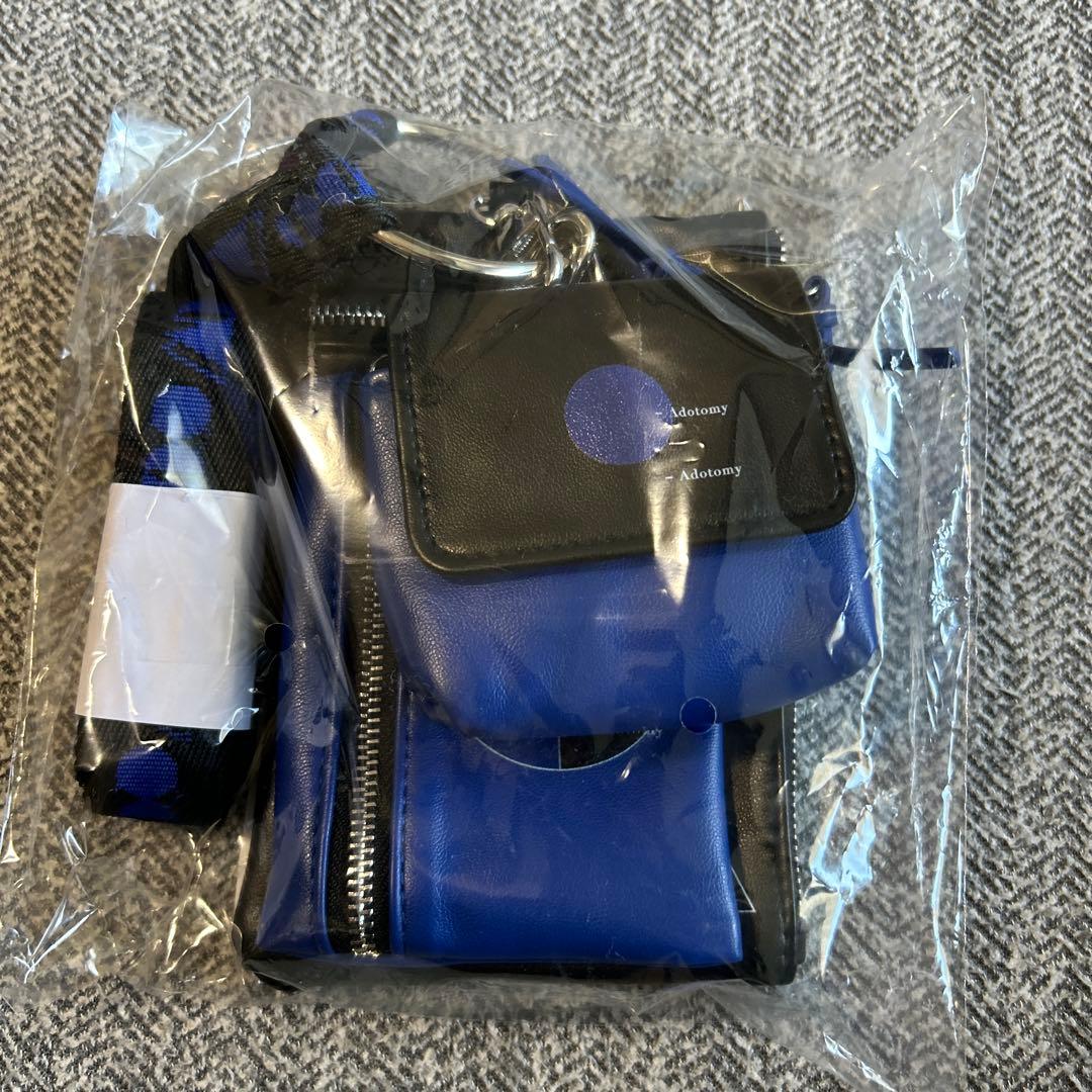 会場限定】Ado Adotomy 会場限定ストラップポーチ 東京 - メルカリ