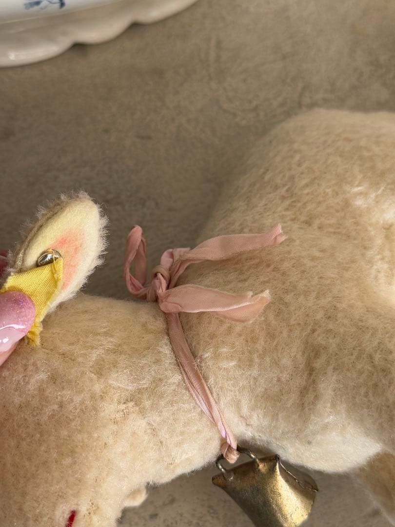 ドイツアンティーク　シュタイフlamby白の羊ぬいぐるみ