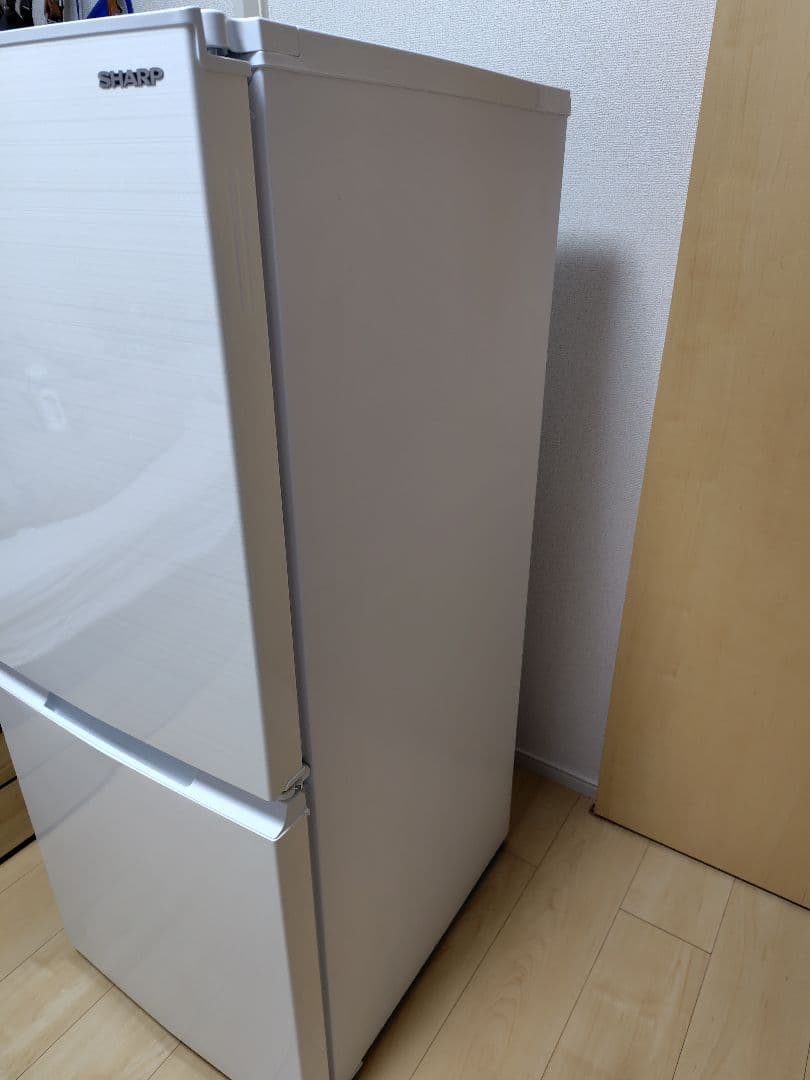 【急募】SHARP 冷蔵庫 SJ-D15H-W 2022年製