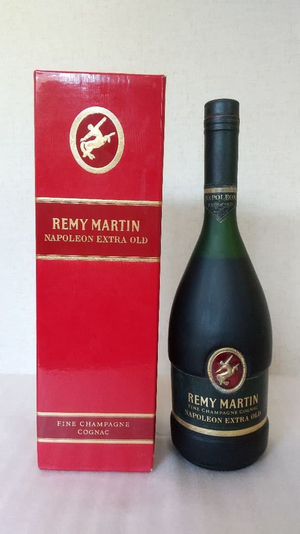 【未開栓古酒 】 REMY MARTIN NAPOLEON EXTRA OLD Remy Martin Napoleon Extra Old Fine Champagne 70cl / 40