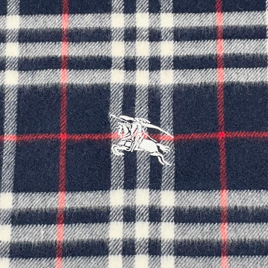 未使用級】バーバリー 大判マフラー・ストール・膝掛け・ブランケット