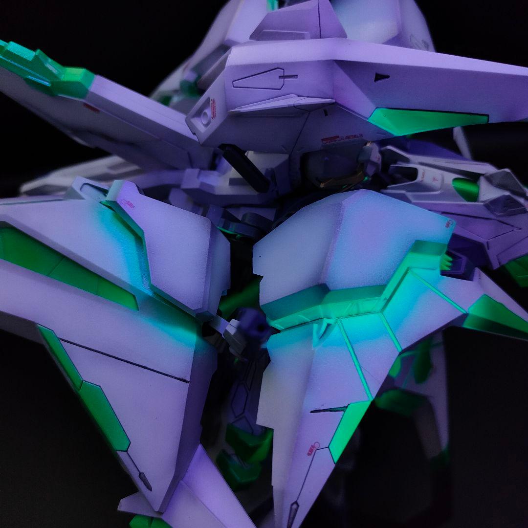閃光のハサウェイ　ペーネロペー　hg　塗装完成品　1号機覚醒カラー　ガンプラ