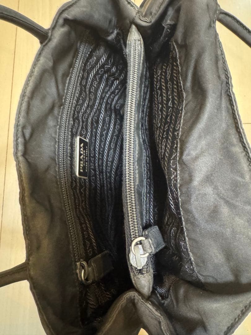 PRADA ナイロン トートバッグ ブラック