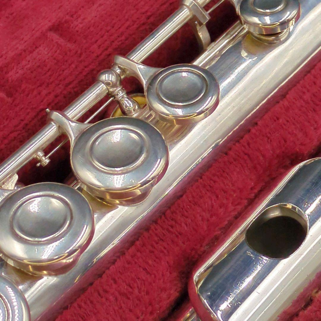 フルート　調整済　ヤマハ　YFL211S（銀メッキ、Eメカ仕様）