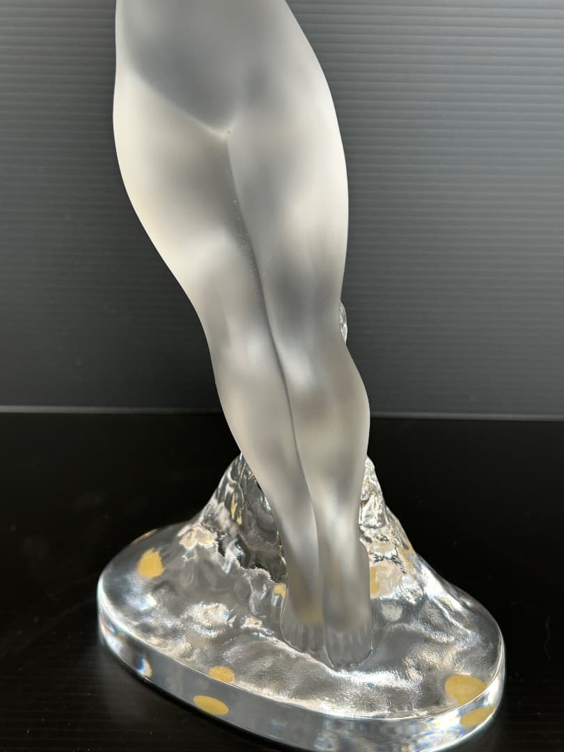 ラリック　裸婦像