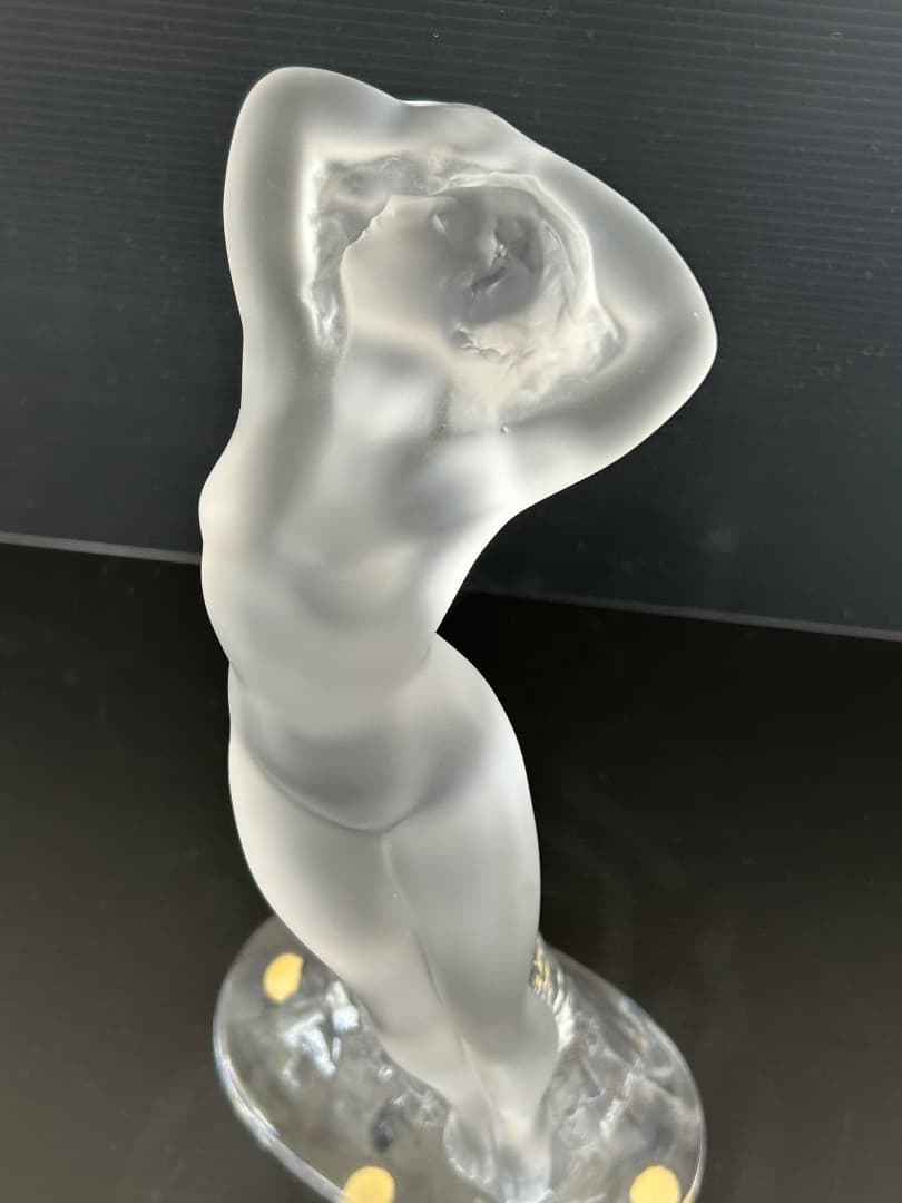 ラリック　裸婦像