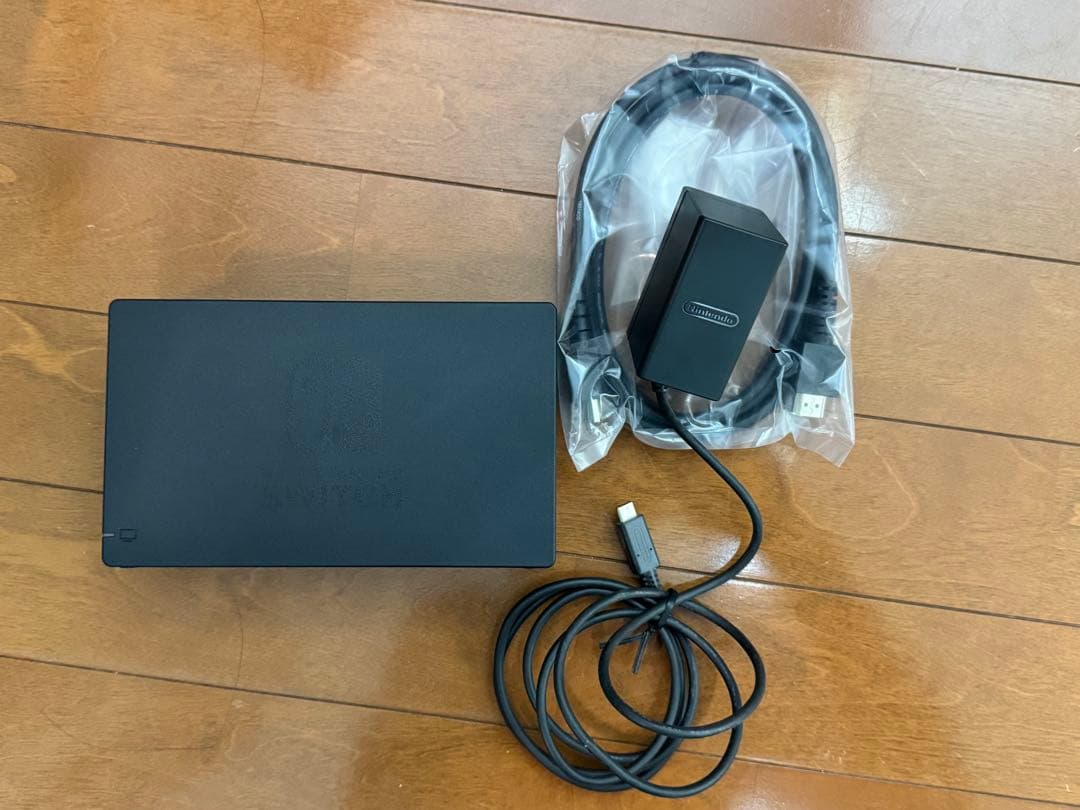 【おまけ多数】Nintendo Switch 本体セット メモリ・ケース付