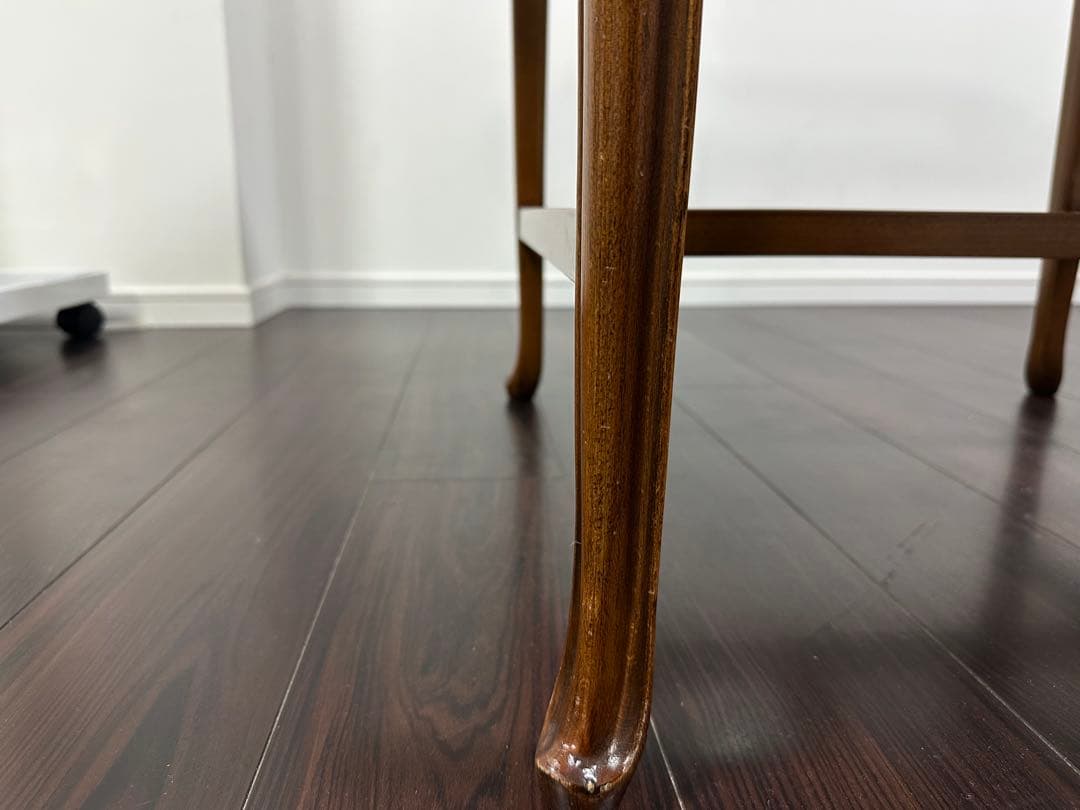 イタリアMedea社 ダイニングテーブル ART72 IDC大塚家具にて購入