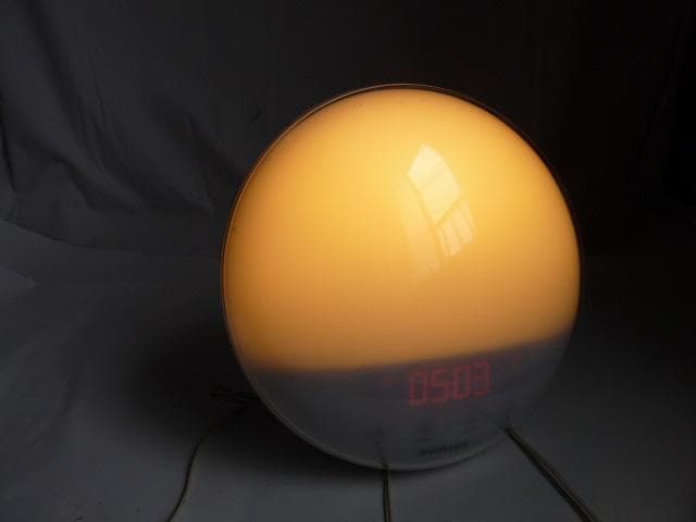 PHILIPS フィリップス 光目覚まし時計 HF3520 PHILIPS フィリップス 光