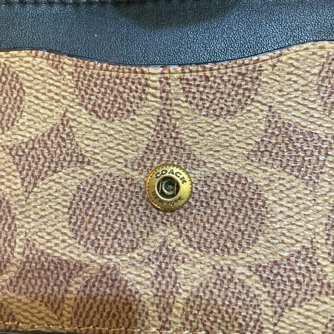 COCO.COACH 二つ折り財布 黒 ブラウン