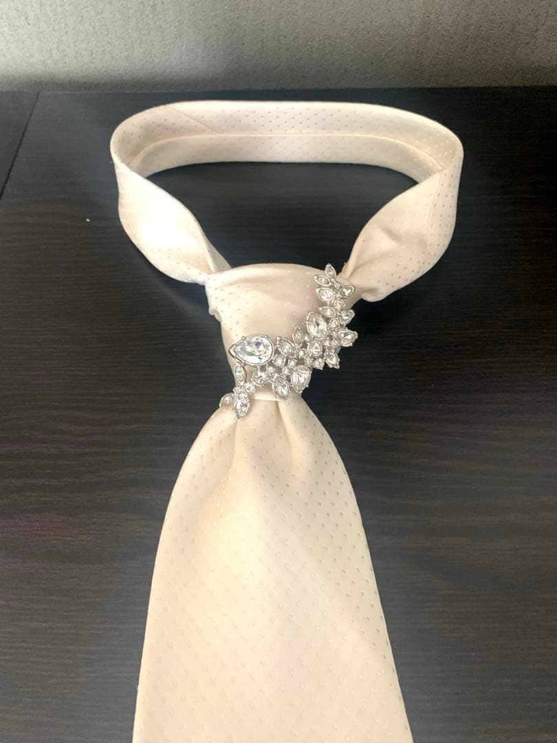 ☆SWAROVSKI☆きらきらクリア ロングブローチ/シルバー