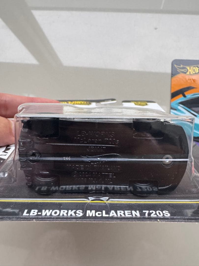 ミニカー Hotwheels LB-WORKS McLAREN 720s Chase