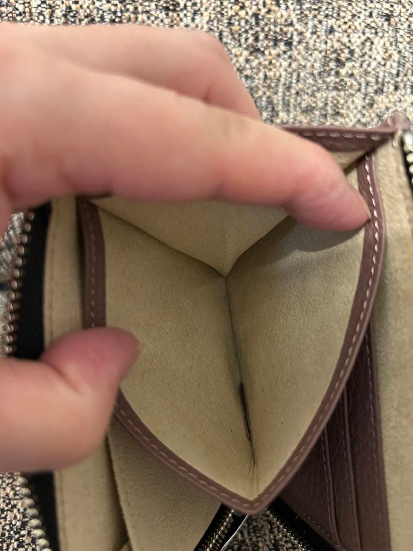 ♪ アタオ　財布