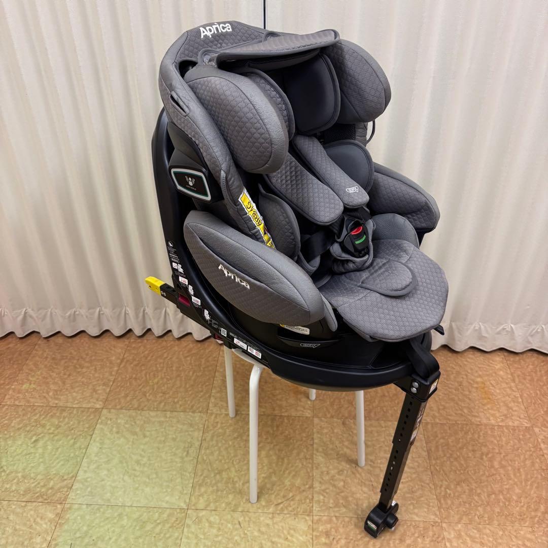 アップリカ　フラディア　グロウ　ISOFIX　プレミアム　360°セーフティ