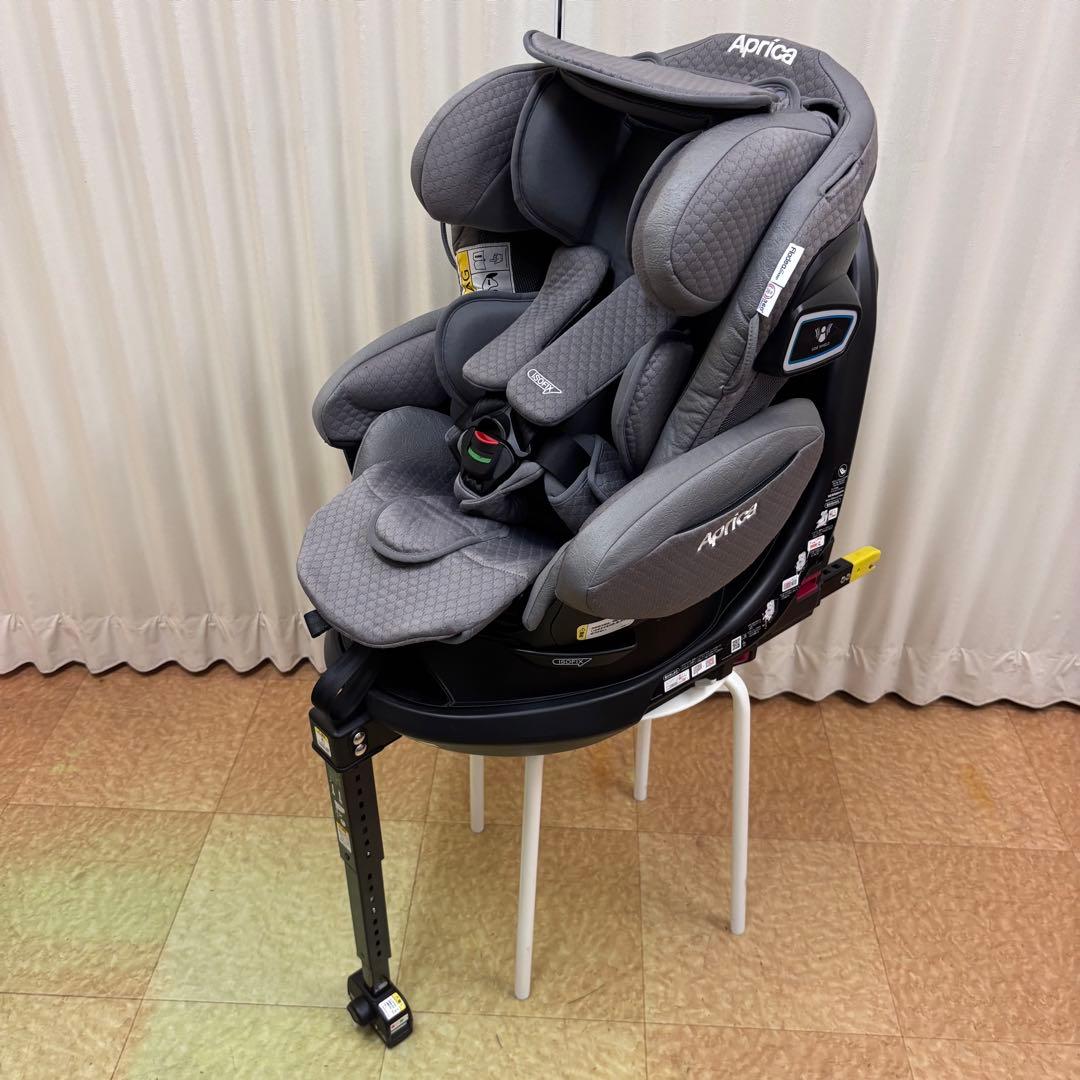 アップリカ　フラディア　グロウ　ISOFIX　プレミアム　360°セーフティ