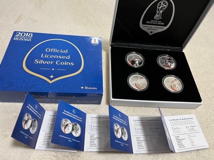 FIFA ワールドカップ ロシア大会 2018 公式記念コイン - メルカリ