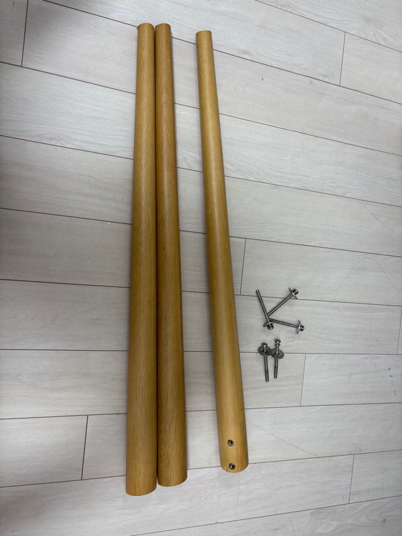 NOCE ノーチェ　ダイニングテーブル 三角形