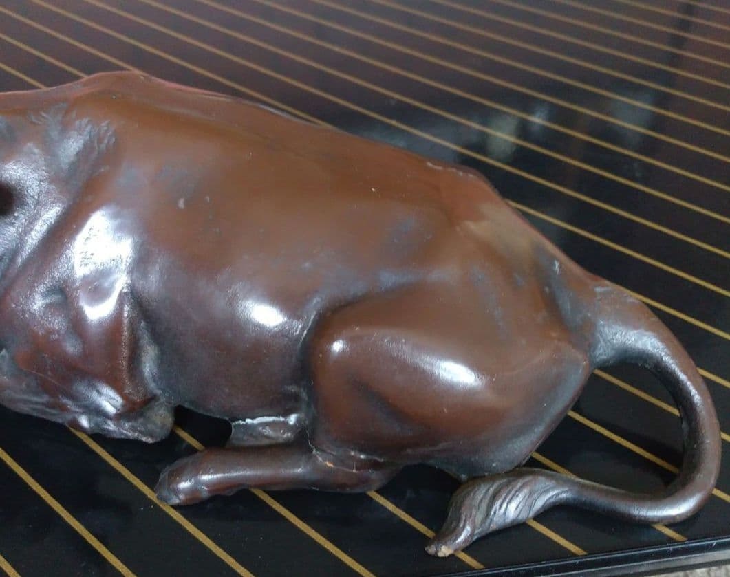 座牛 牛 置物 鋳鉄製 干支置物 高岡銅器 開運招福 銅メッキ ブロンズ