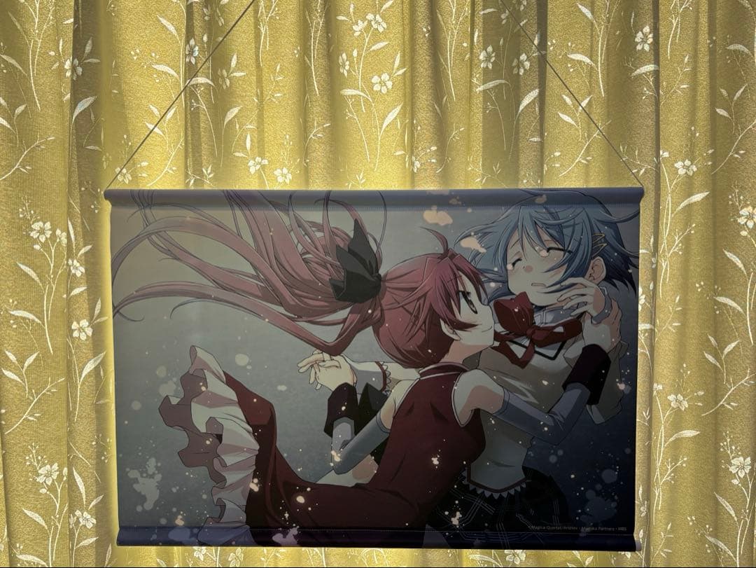 魔法少女まどか☆マギカ 蒼樹うめ展 タペストリー まどか さやか 仁美 杏子