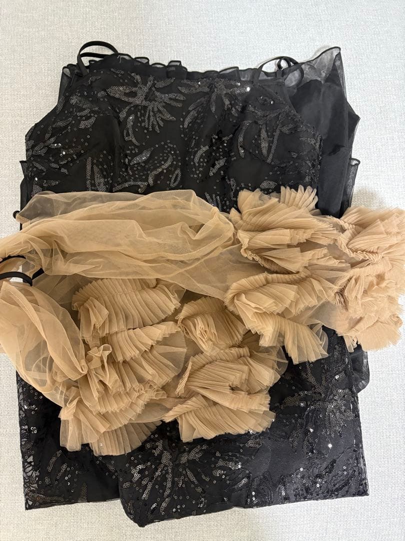 フラワースパンコールチュールフリルスリーブIラインワンピースドレス