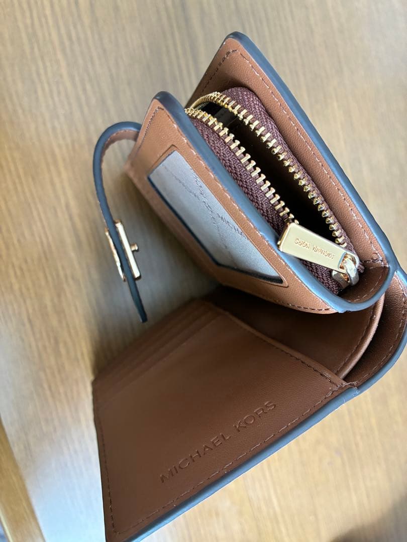 MICHAEL KORS 二つ折り財布 ベージュ/ブラウン - メルカリ