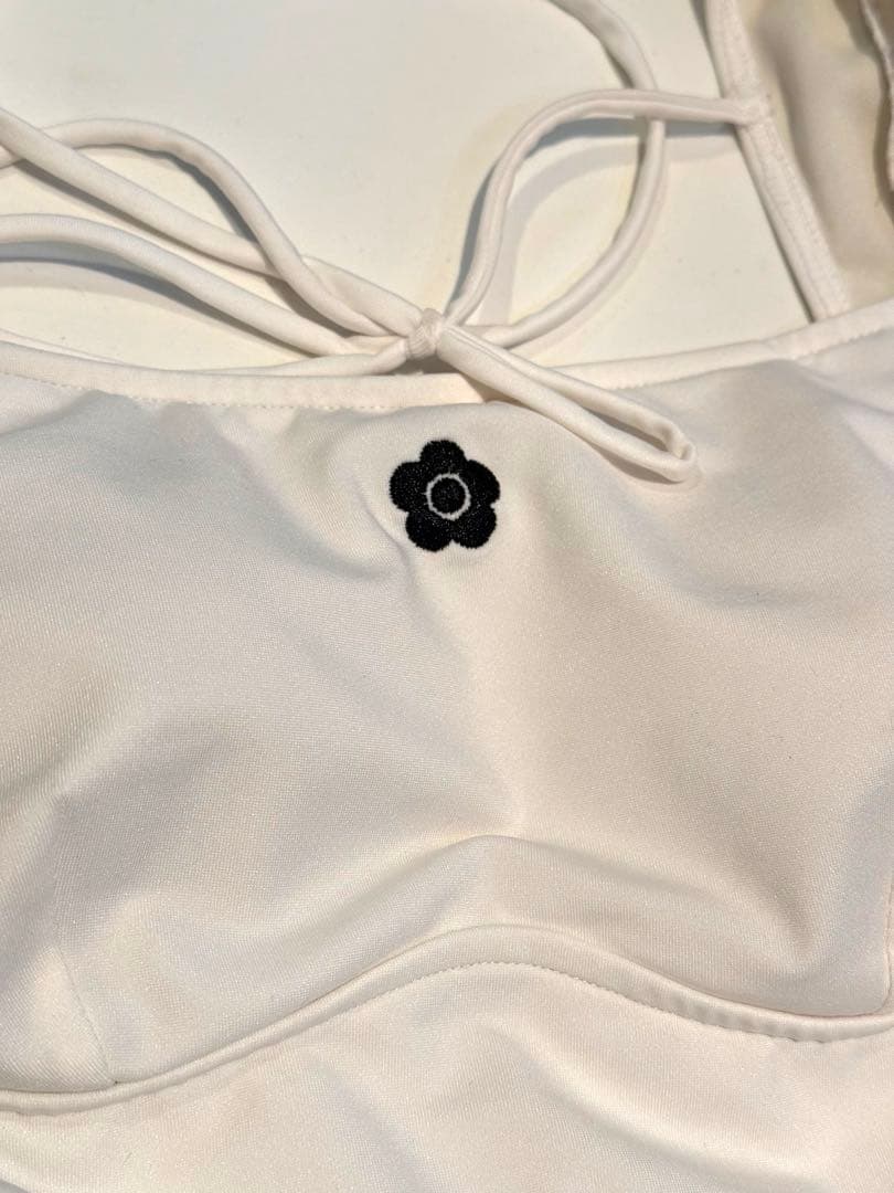 LILY BROWN×MARY QUANTデイジーモチーフ水着（ポーチ付き）