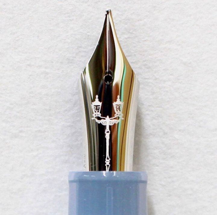 最も安い ゆうき様専用 八文字屋 銀山スノーグレー 万年筆 極細字 EF