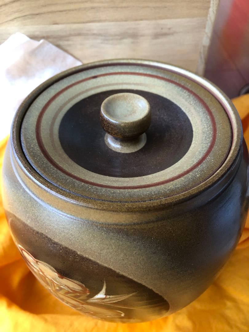 水指 朱泥 草紋 一位窯 田中一晃 氏作 共箱入