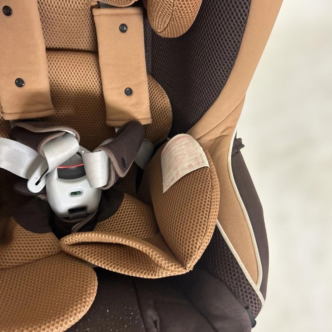 【良品】AILEBEBE エールべべ クルットNT2 プラウド チャイルドシート