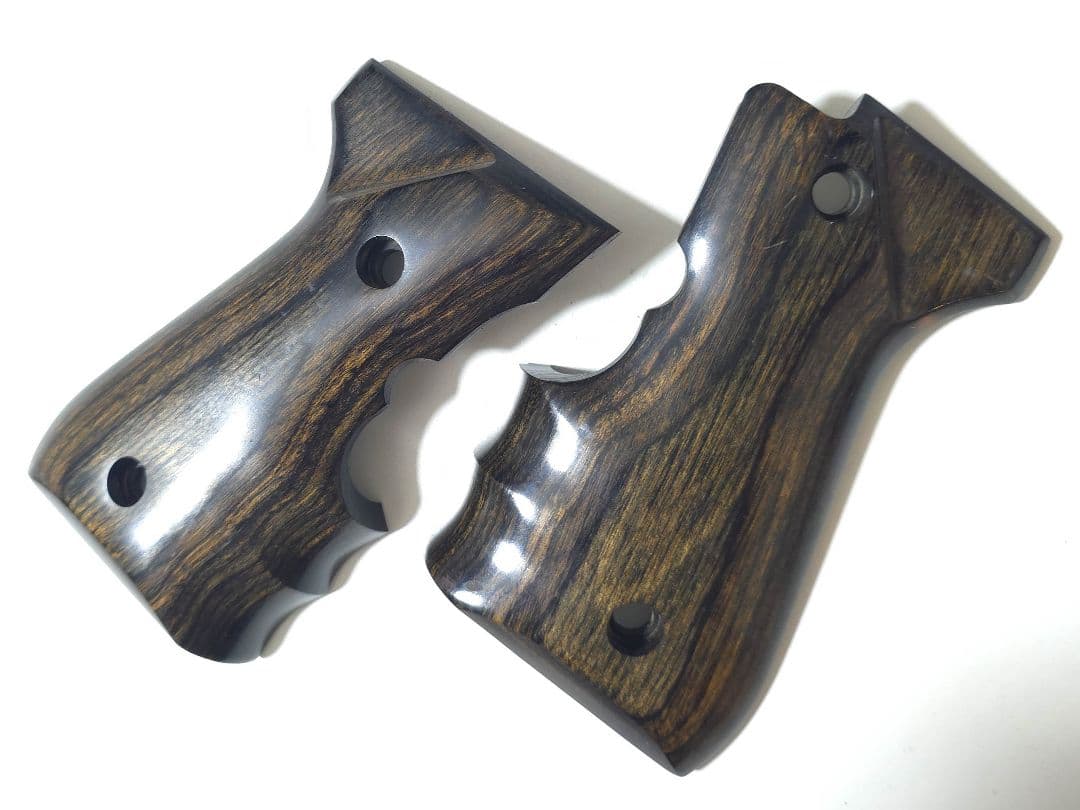 M92F 実銃用 ウッドグリップ フィンガーチャネルタイプ KSC WA マルイ