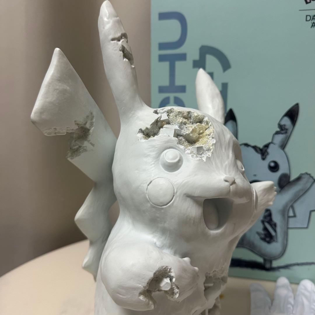 Daniel Arsham × Pokémonダニエルアーシャム ピカチュー　青