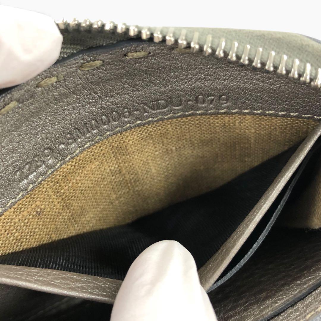 FENDI フェンディ セレリア レザー ケース 小銭入れ シルバー系