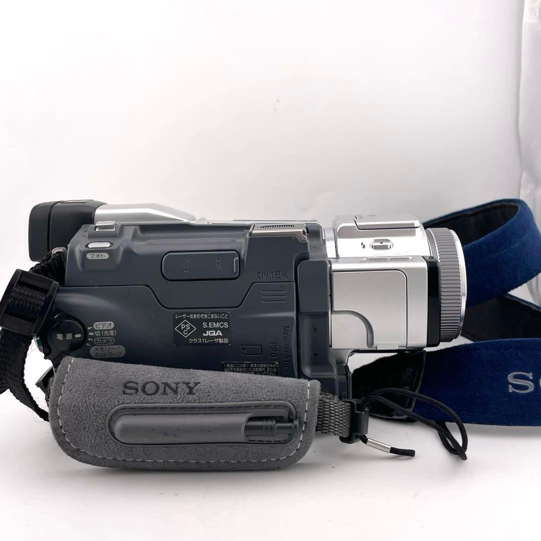 動作確認済】SONY ビデオカメラ MiniDVハンディカム DCR-TRV70