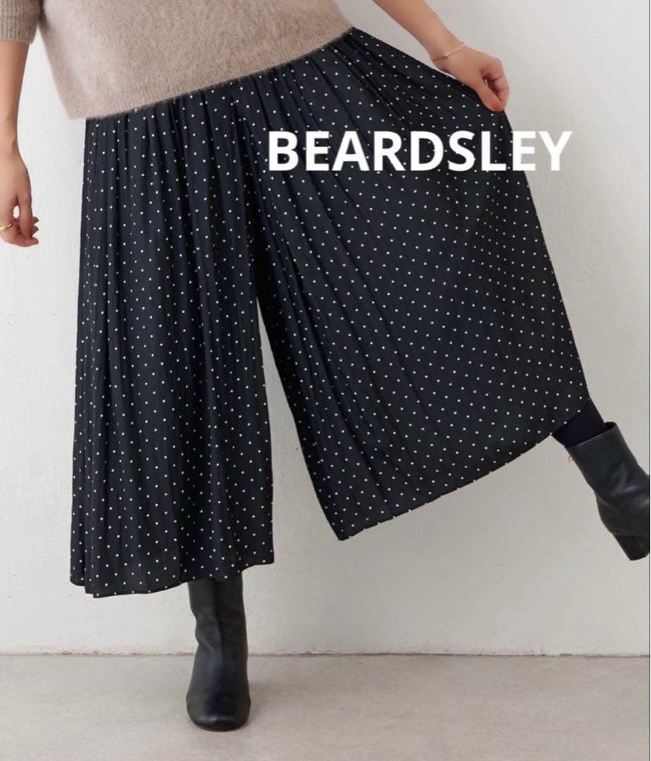美品 BEARDSLEY シワシフォンギャザーパンツ ドット FREE