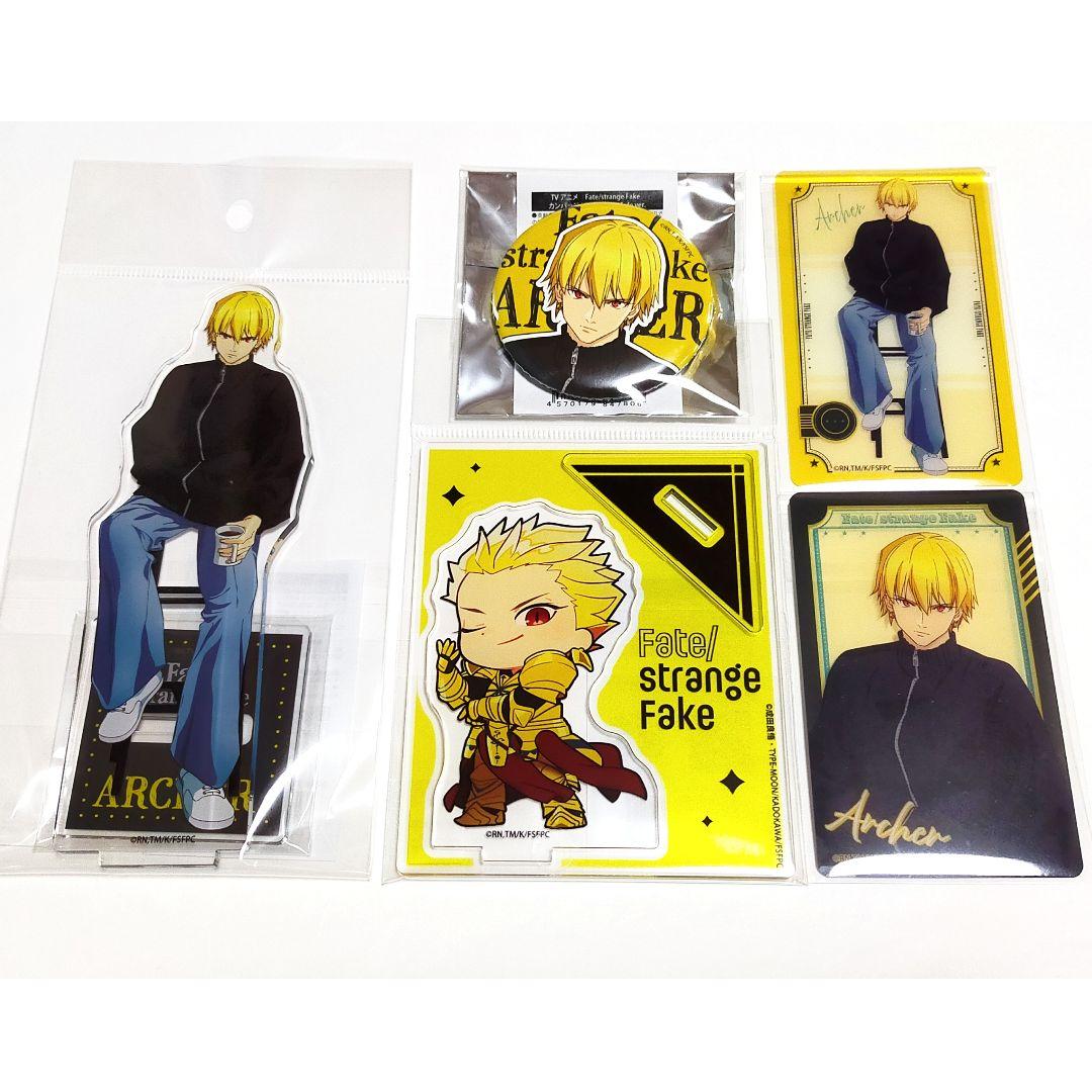 Fate strange Fake cafe アーチャー アクスタ 缶バッジ - メルカリ