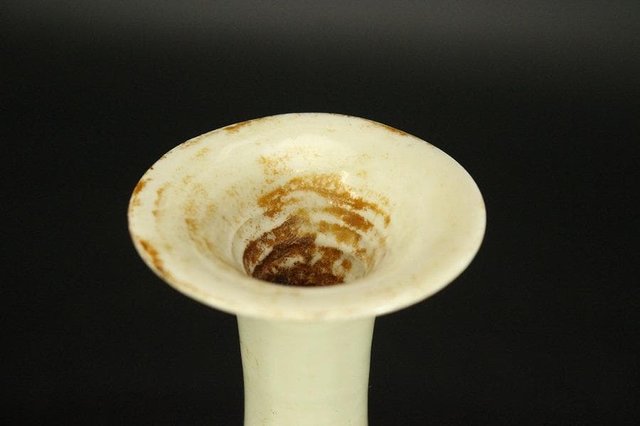 中国美術 白磁 刻龍紋 瓶 高17.5cm(HA434)