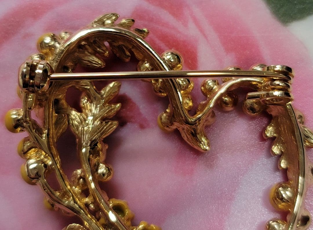 ☆ヴァンドームブティック ミモザブローチ ハートリース☆