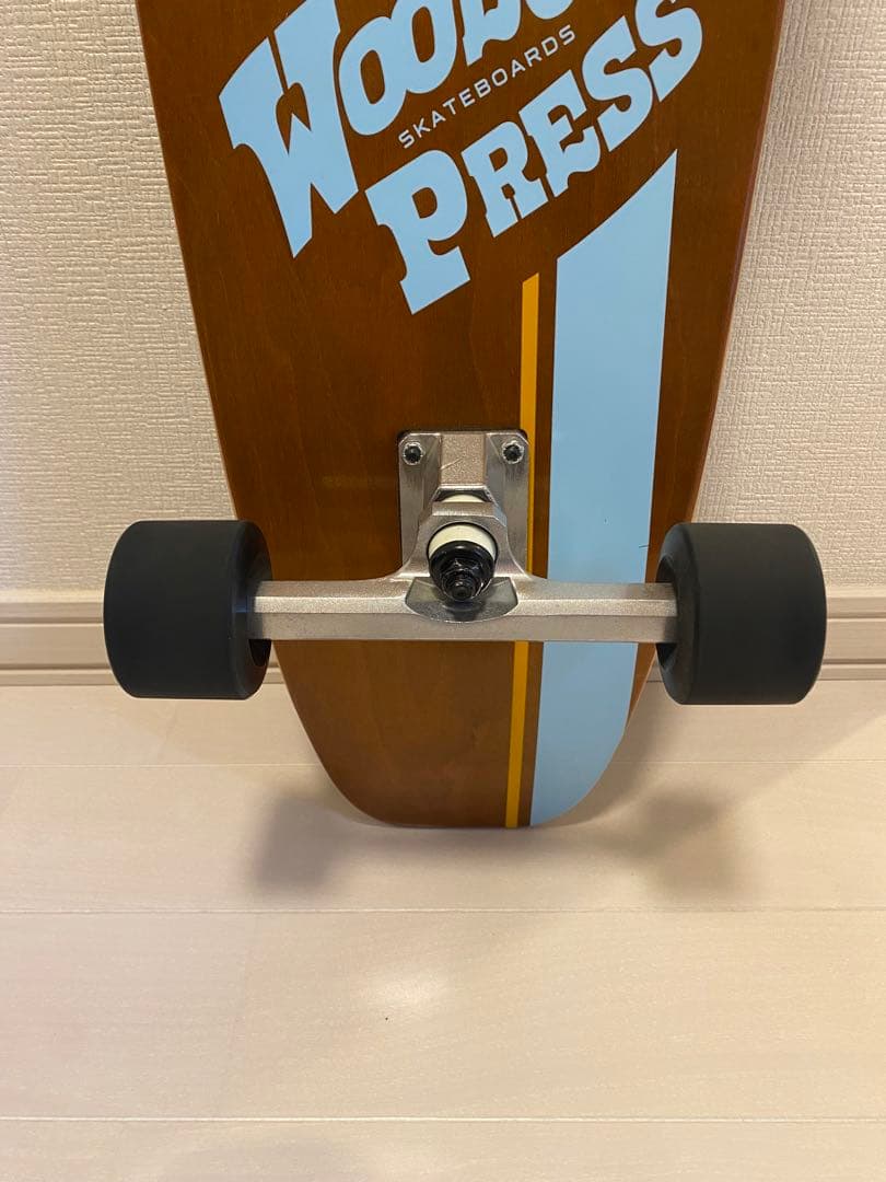 サーフスケート　WOODYPRESS ウッディープレス