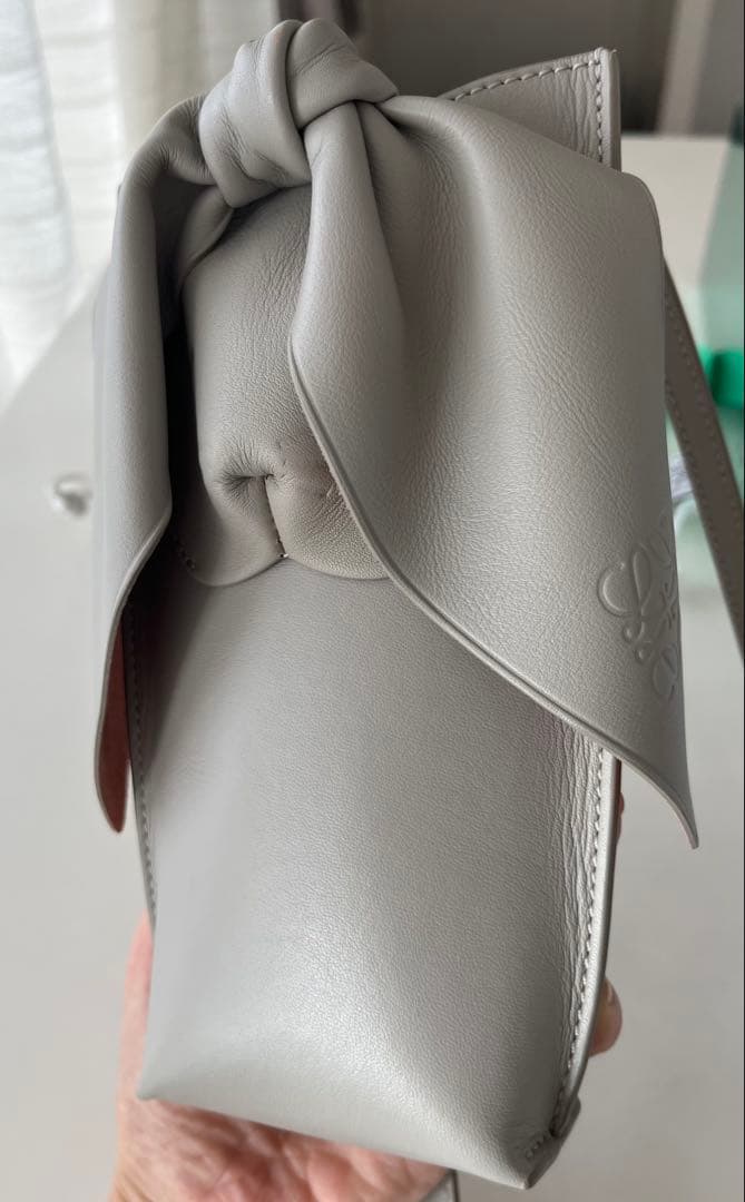 ロエベ　バニーポケット　ゴースト