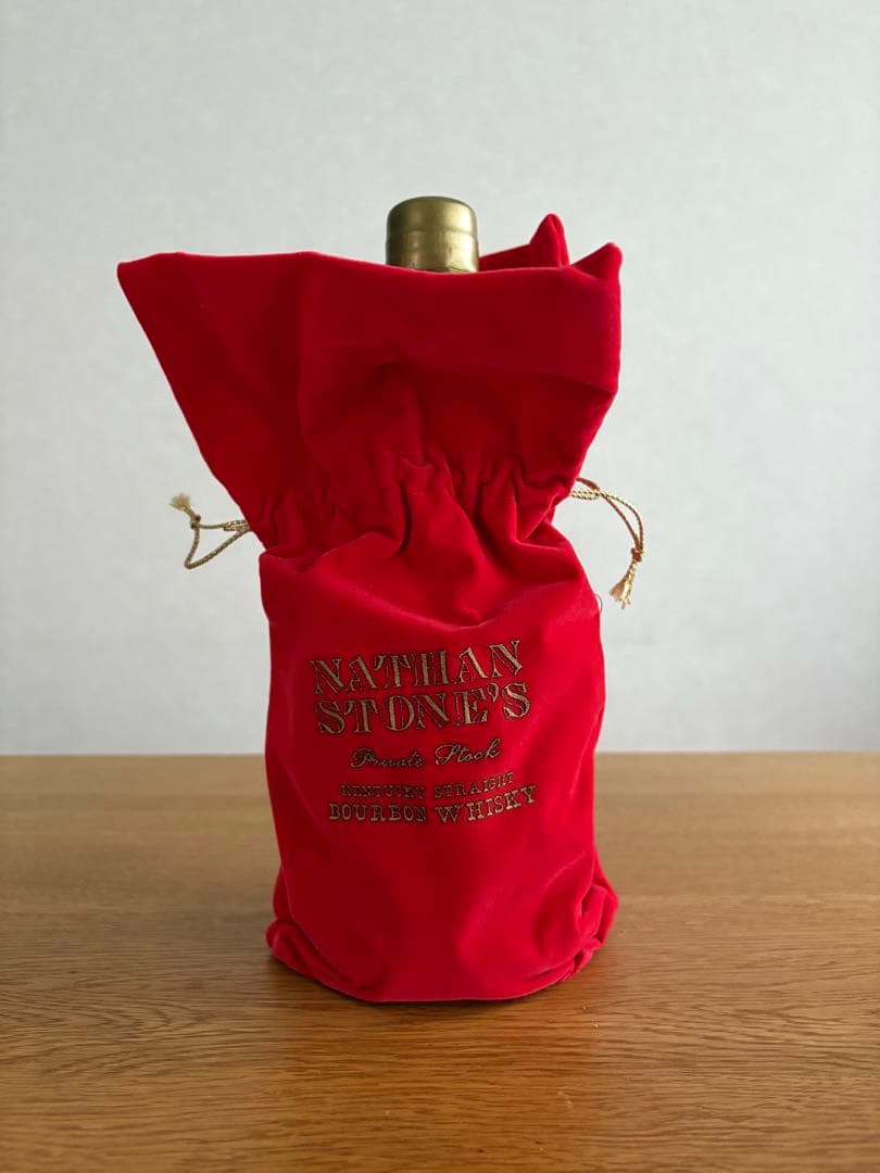 未開栓 NATHAN STONE´S バーボンウイスキー 105プルーフ