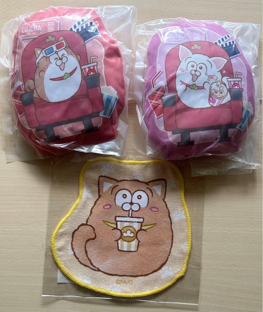 おそ松さん 松犬 グッズいろいろ