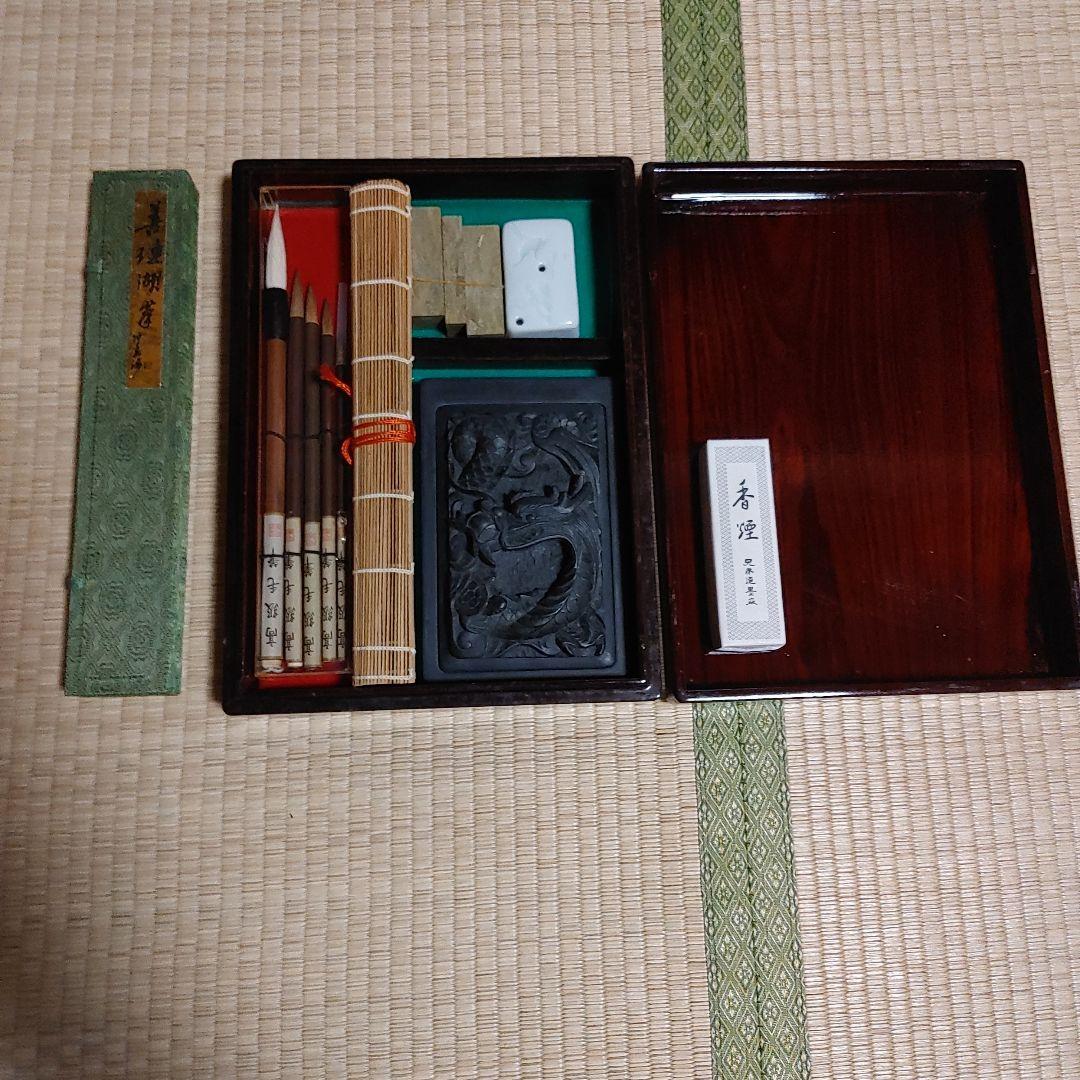 真筆】◇『勝海舟』絹本墨書 二行書 掛軸◇検）高杉晋作 坂本龍馬 西郷