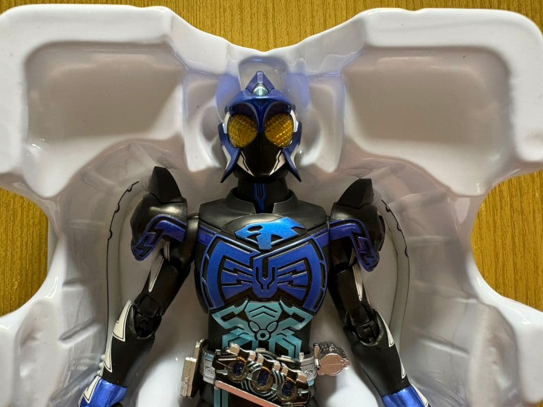 S.H.Figuarts (真骨彫製法) 仮面ライダーオーズ シャウタコンボ