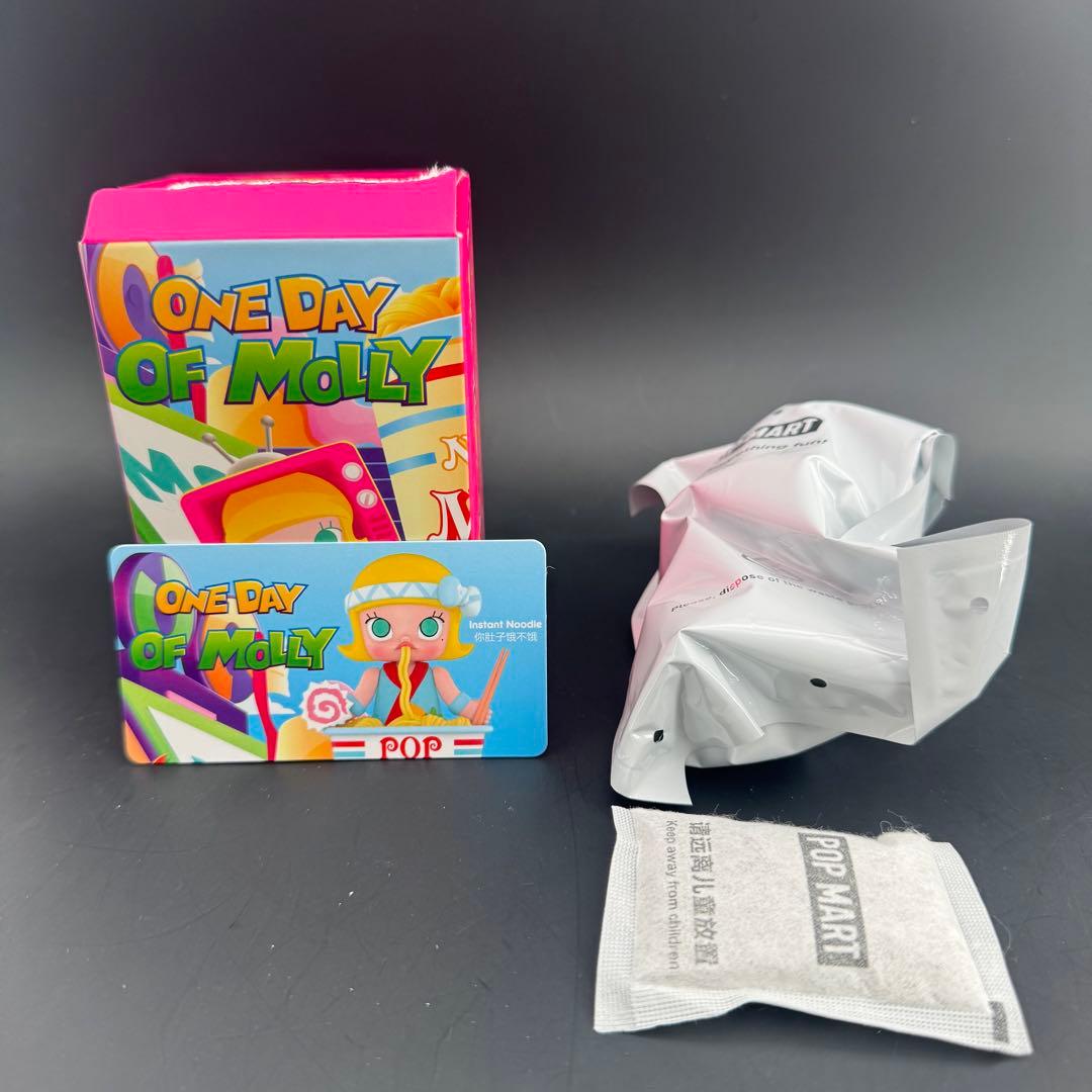POP MART ONE DAY OF MOLLY シークレット