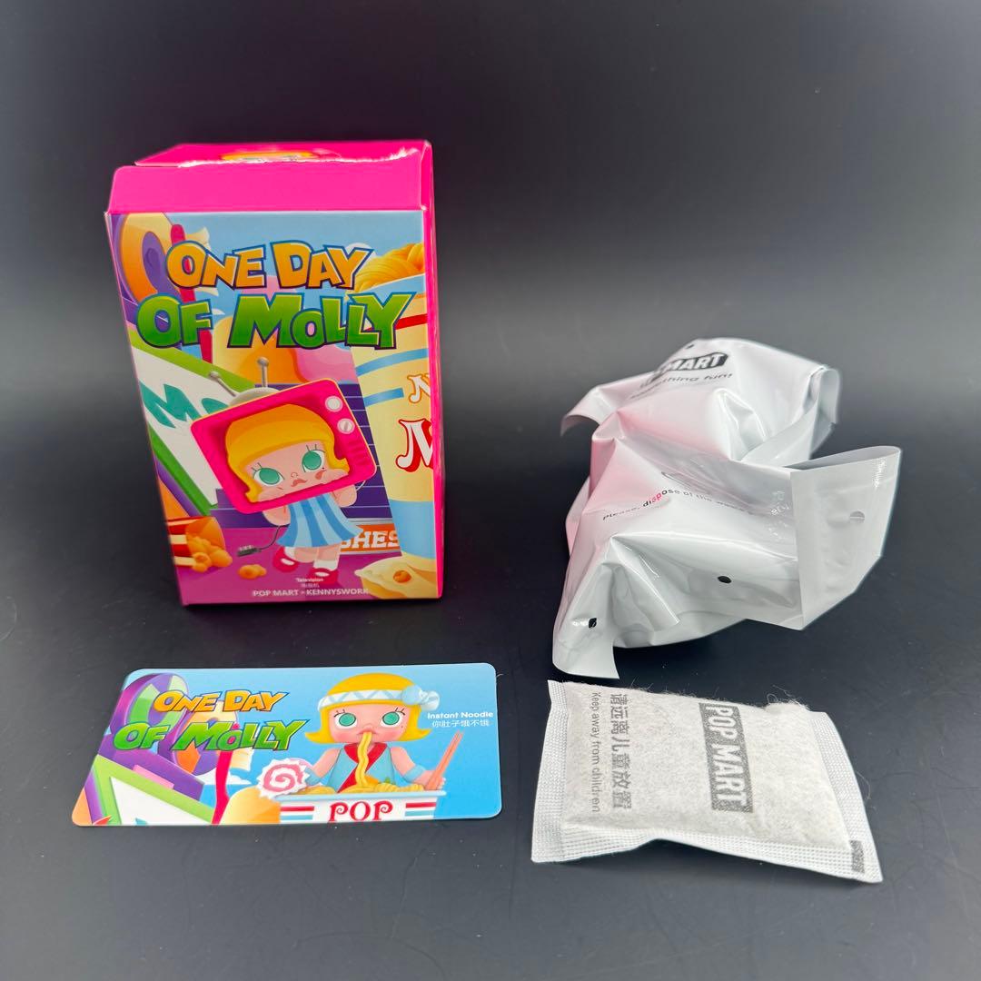 POP MART ONE DAY OF MOLLY シークレット