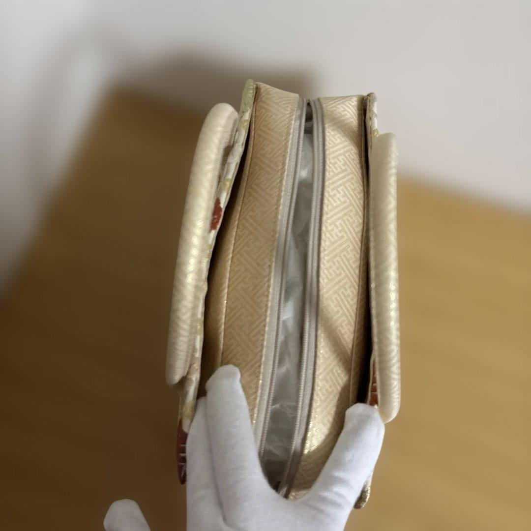 正月　成人式　初釜　茶会　和装バッグ 多色刺繍 利休バッグ 正絹　未使用　居東屋