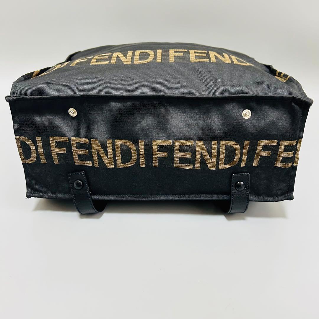 FENDI フェンディ 折り畳み ハンドバッグ ナイロン キャンバス ブラック