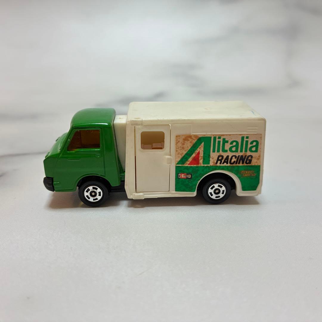 いすゞ エルフ FF マイパックとLANCIA STRATOS HFのセット