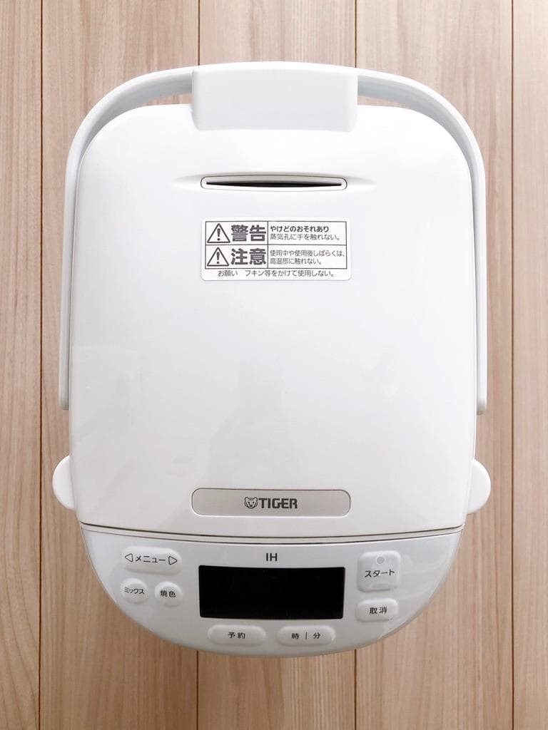 ホームベーカリー　タイガー魔法瓶　KBD-X100-WF