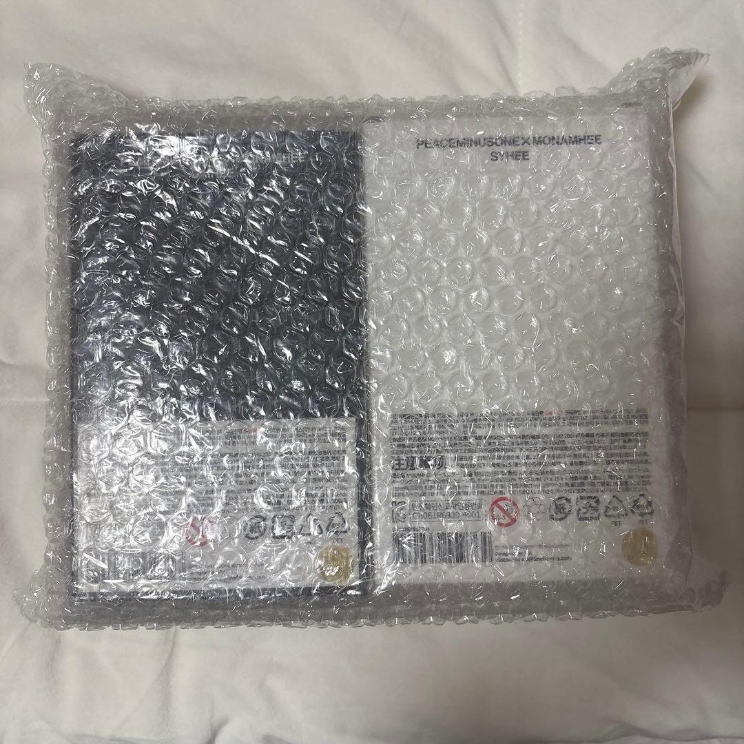 PEACEMINUSONE×MONAMHEE キーリング